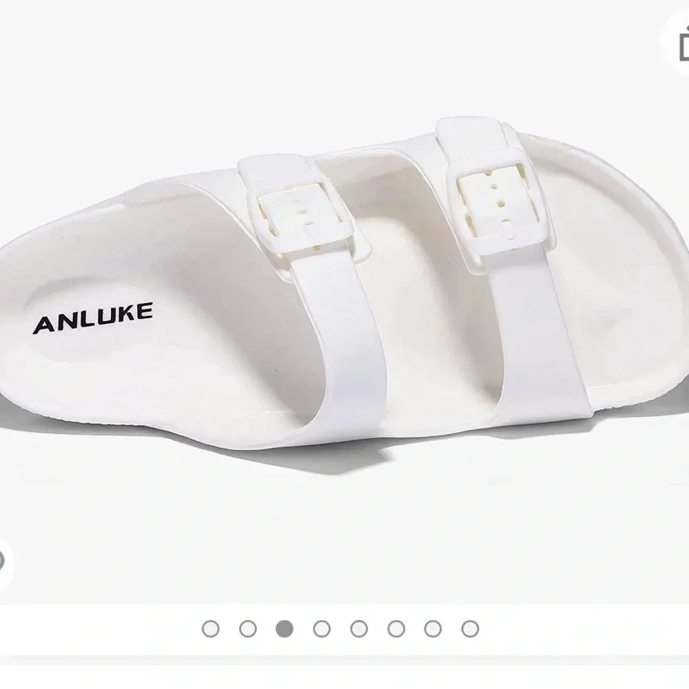 NWT! Kids comfort slides sandals with adjustable buckles 1/2 youth